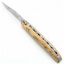 Laguiole folding knife in bronze and brass in resin