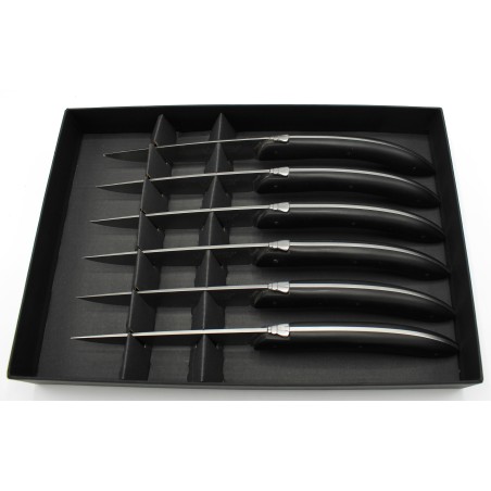 Lancelot table knives in POM